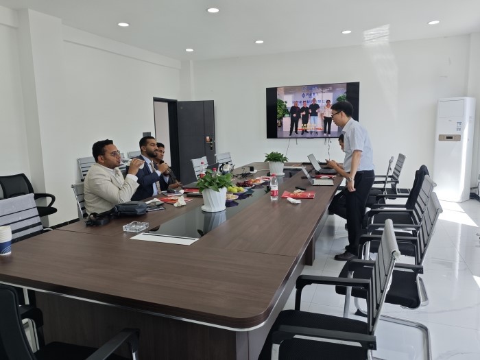 4-Clients visit 4-Clients visit